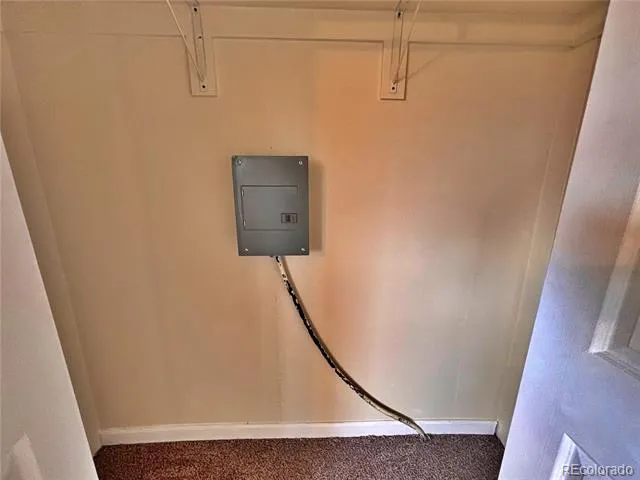 220 Mount View Lane Colorado Springs, CO 80907