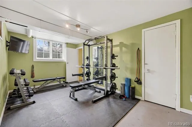 1917 E Cache La Poudre Street Colorado Springs, CO 80909
