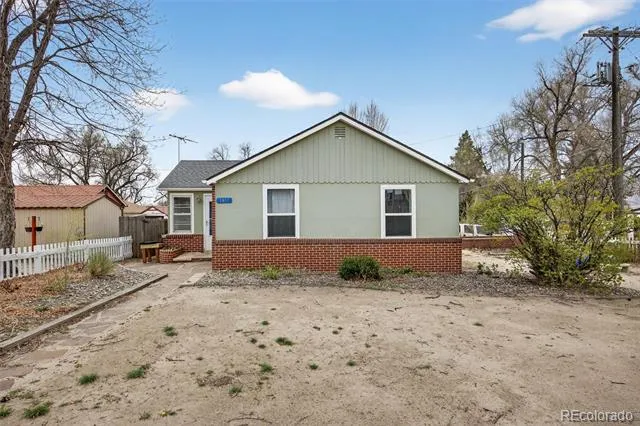 1917 E Cache La Poudre Street Colorado Springs, CO 80909