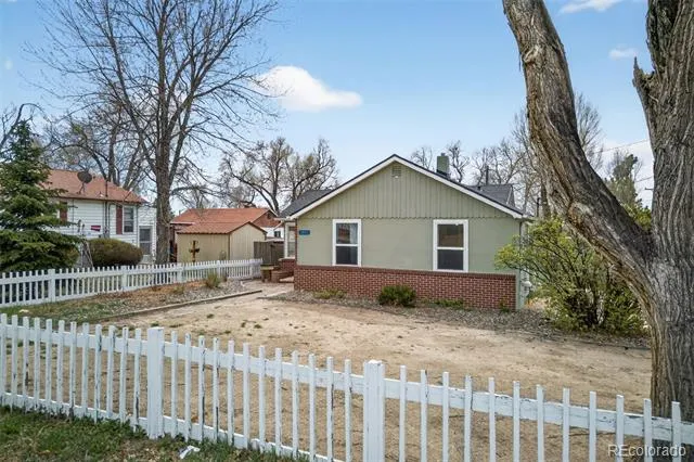 1917 E Cache La Poudre Street Colorado Springs, CO 80909