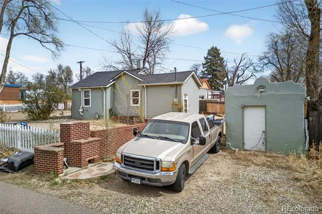 1917 E Cache La Poudre Street Colorado Springs, CO 80909