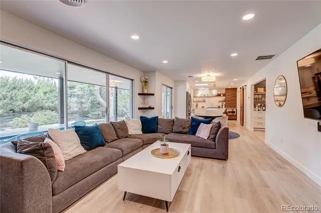 3981 S Hillcrest Drive Denver, CO 80237
