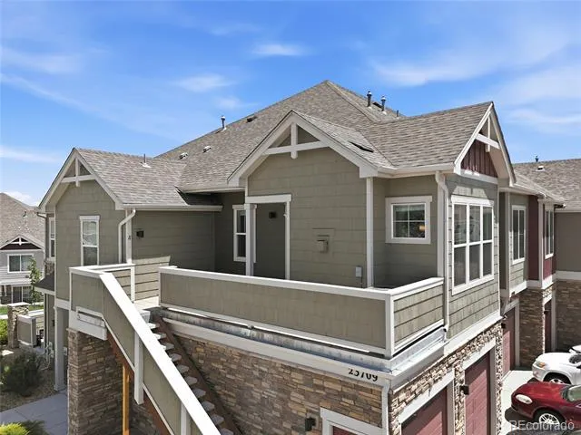 23709 E Ida Drive #E Aurora, CO 80016
