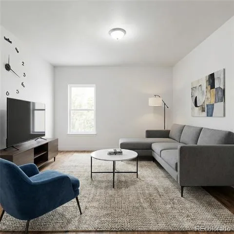 3132 Downing Street Denver, CO 80205