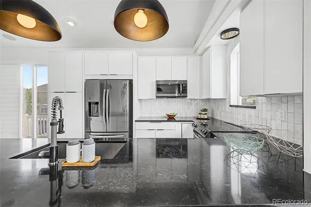 5552 Killarney Street Denver, CO 80249