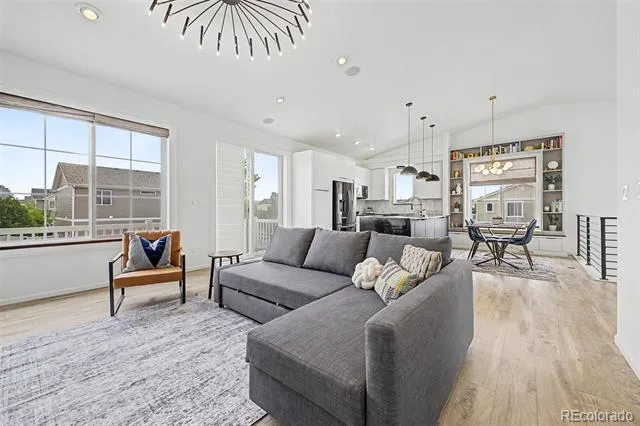 5552 Killarney Street Denver, CO 80249