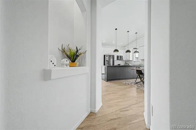 5552 Killarney Street Denver, CO 80249