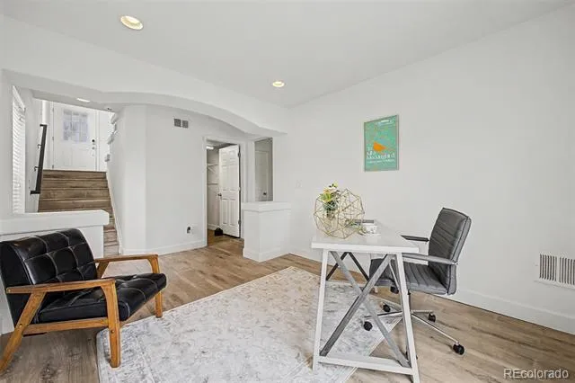 5552 Killarney Street Denver, CO 80249