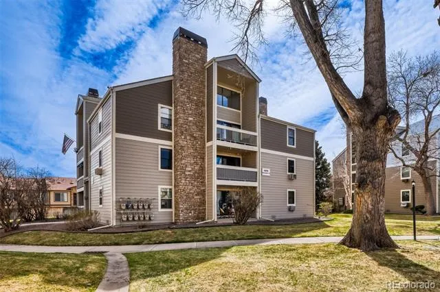 4896 S Dudley Street #3 Littleton, CO 80123