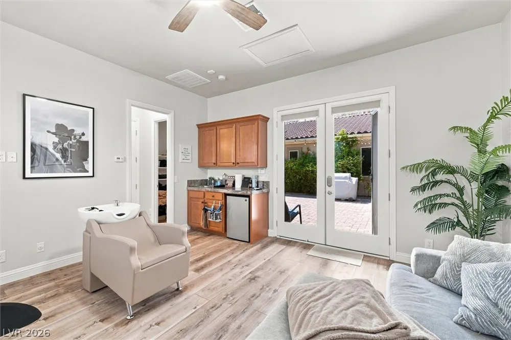 137 Rancho Mesa Avenue Las Vegas, NV 89123