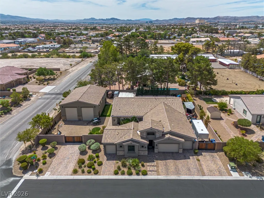 137 Rancho Mesa Avenue Las Vegas, NV 89123