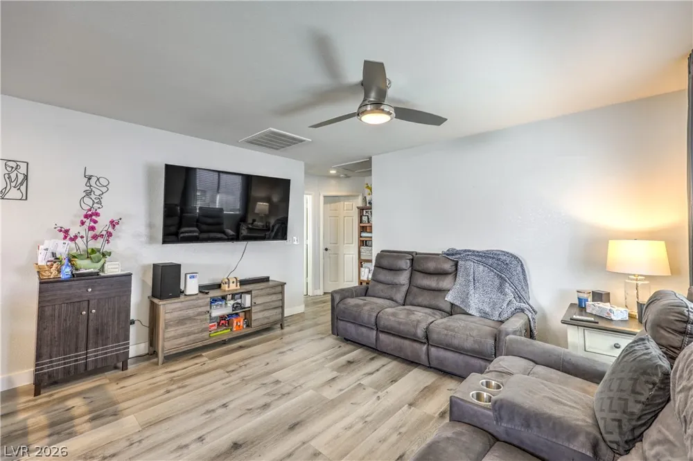 1160 Orange Meadow Street Las Vegas, NV 89142