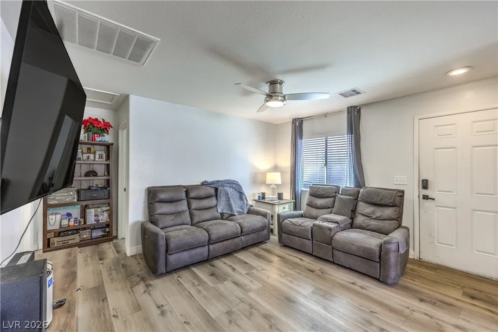 1160 Orange Meadow Street Las Vegas, NV 89142