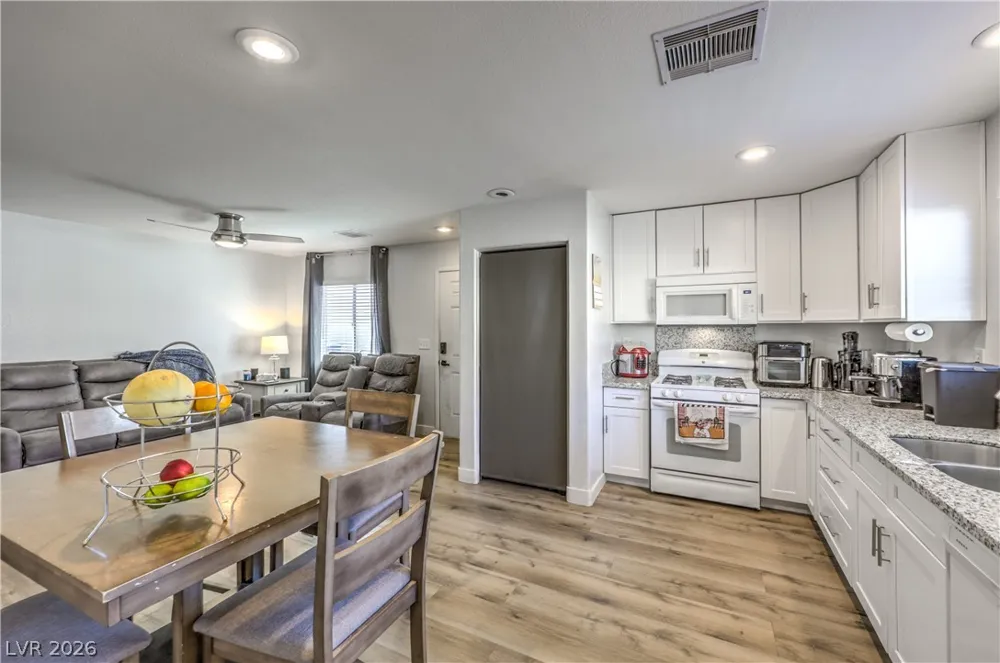 1160 Orange Meadow Street Las Vegas, NV 89142