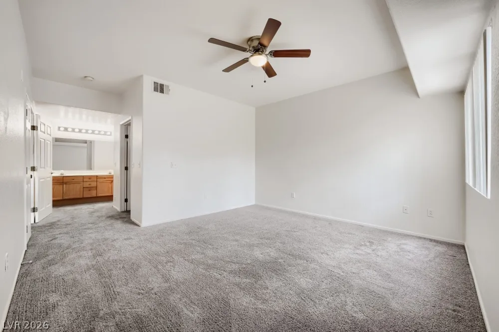 401 Amber Pine Street #103 Las Vegas, NV 89144