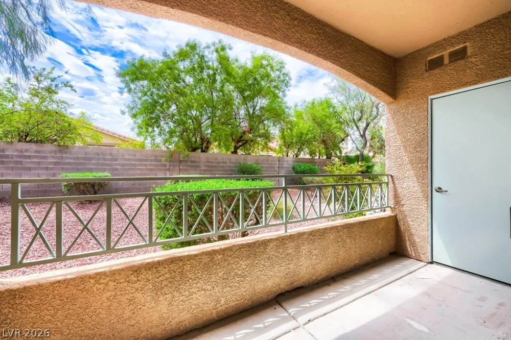 401 Amber Pine Street #103 Las Vegas, NV 89144