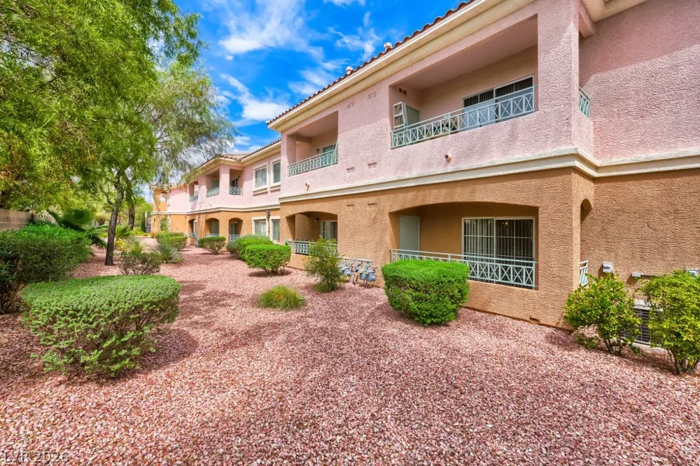 401 Amber Pine Street #103 Las Vegas, NV 89144