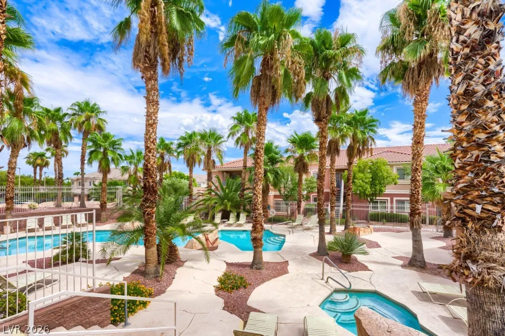 401 Amber Pine Street #103 Las Vegas, NV 89144