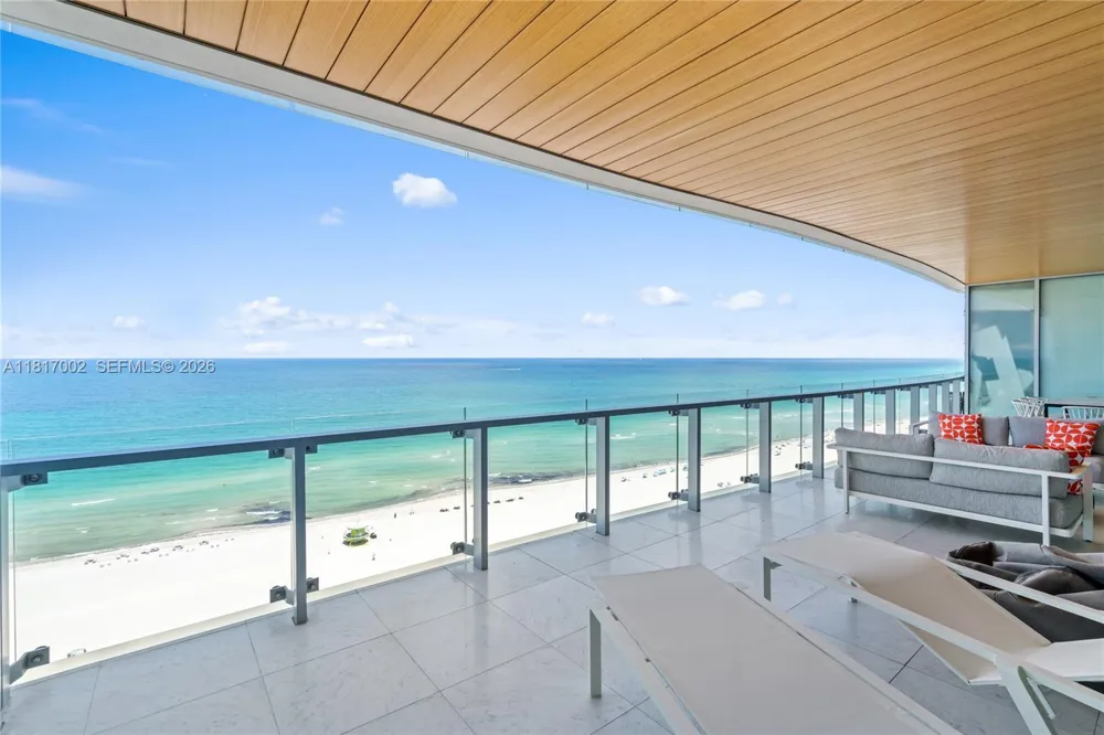 5775 Collins Ave #1602 Miami Beach, FL 33140