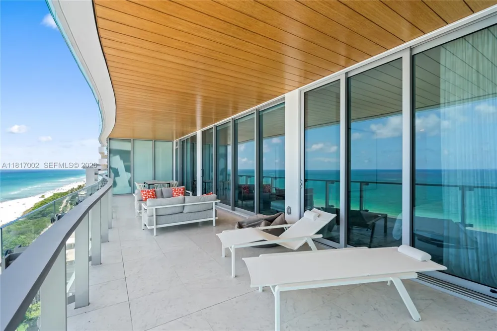 5775 Collins Ave #1602 Miami Beach, FL 33140