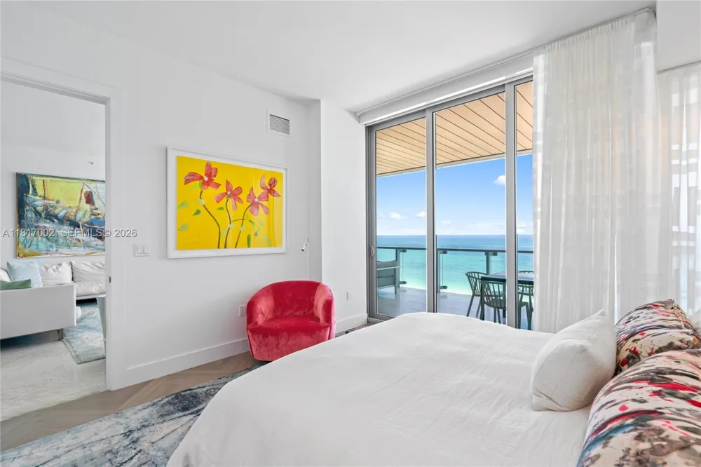 5775 Collins Ave #1602 Miami Beach, FL 33140