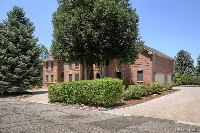 702 Shadycroft Lane Littleton, CO 80120