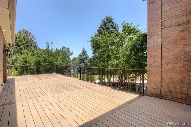 702 Shadycroft Lane Littleton, CO 80120