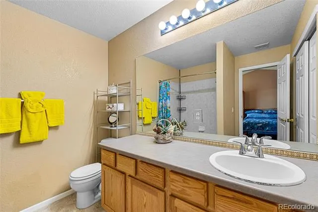 20405 E Quincy Drive Centennial, CO 80015