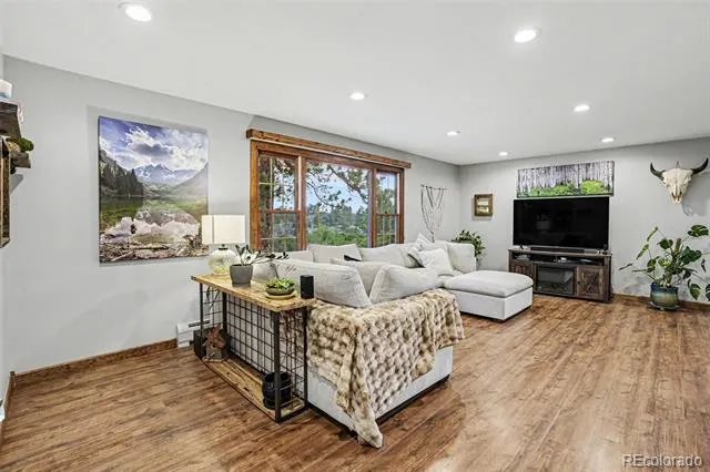 9338 Clydesdale Road Castle Rock, CO 80108