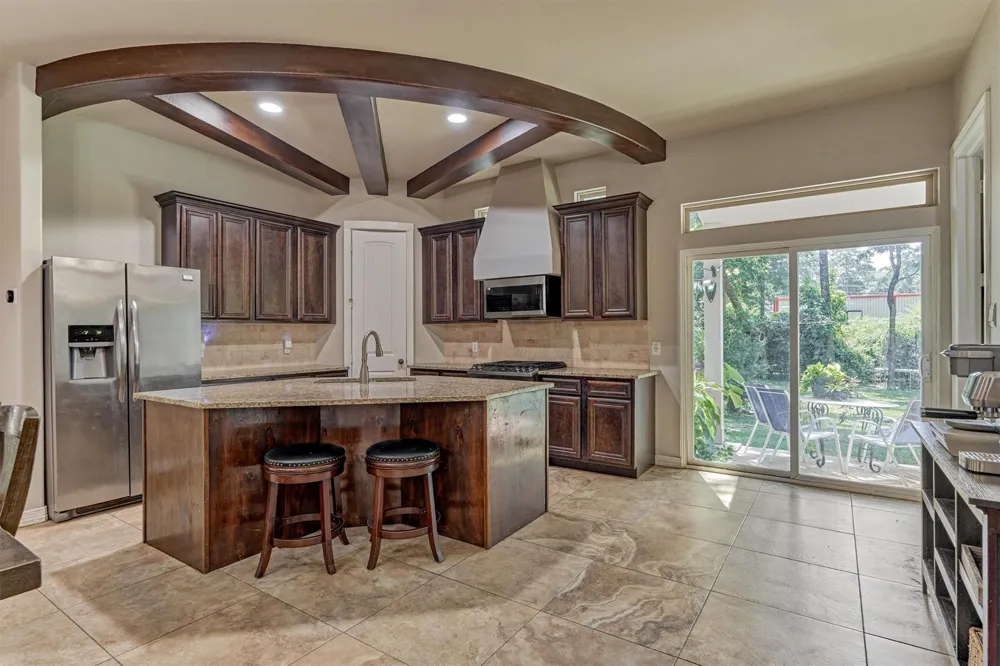 7203 Ponderosa Drive Magnolia, TX 77354