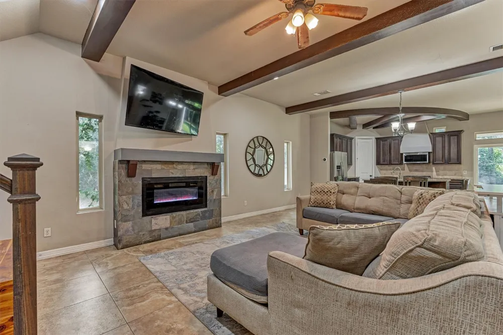7203 Ponderosa Drive Magnolia, TX 77354
