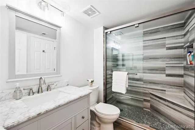 2575 S Syracuse Way #L103 Denver, CO 80231