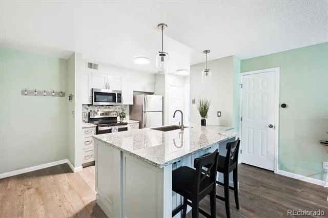 2575 S Syracuse Way #L103 Denver, CO 80231