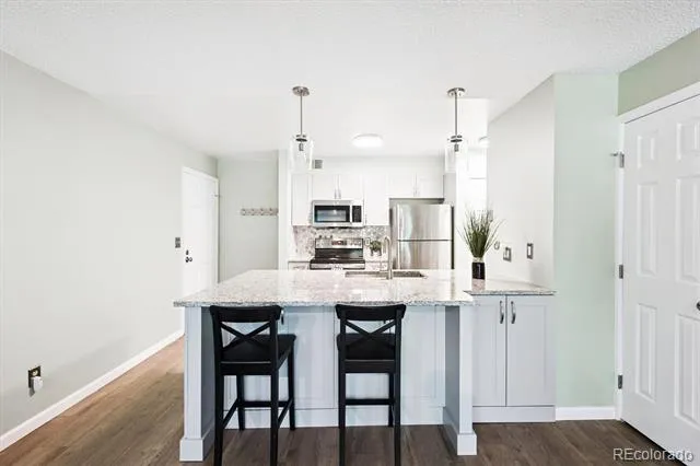 2575 S Syracuse Way #L103 Denver, CO 80231