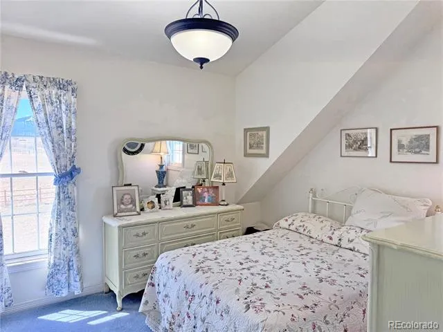 28 County Road 136 Westcliffe, CO 81252