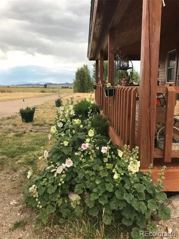 28 County Road 136 Westcliffe, CO 81252