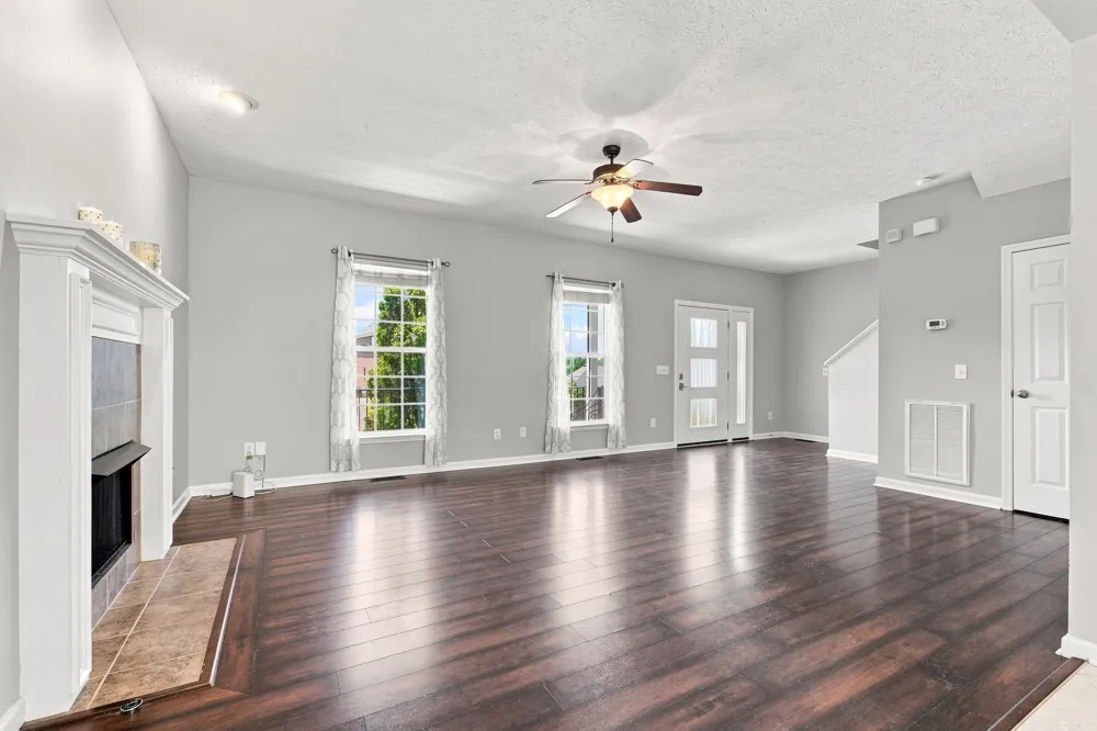 102 Bartlett Ln Hendersonville, TN 37075
