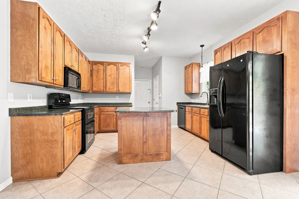102 Bartlett Ln Hendersonville, TN 37075