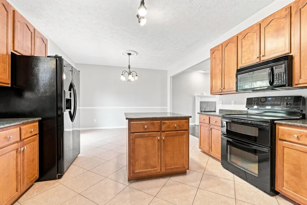 102 Bartlett Ln Hendersonville, TN 37075