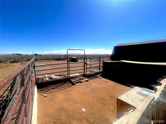 10850 County Road 45 Center, CO 81125