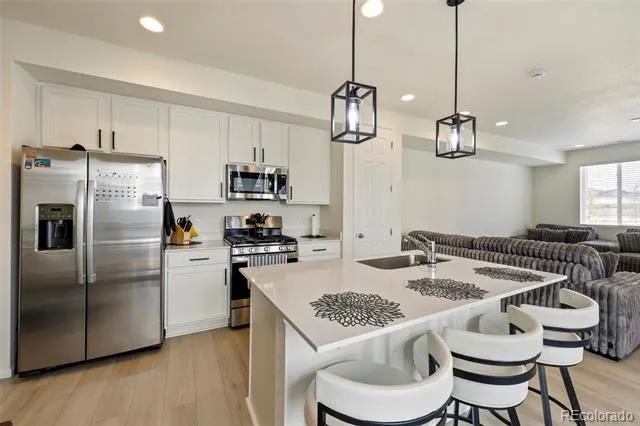 21143 E 67th Avenue Aurora, CO 80019