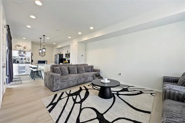 21143 E 67th Avenue Aurora, CO 80019
