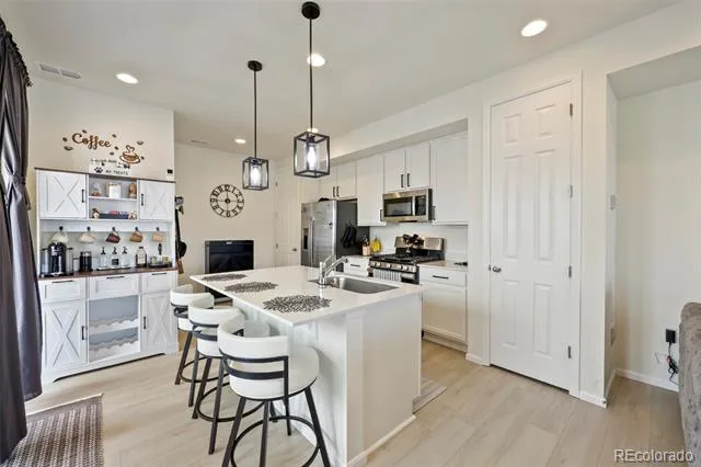 21143 E 67th Avenue Aurora, CO 80019
