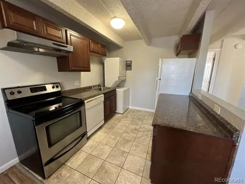 1180 Yosemite Street #307