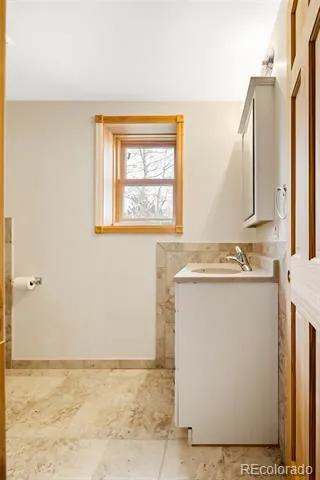 1540 Warrior Circle Jefferson, CO 80456