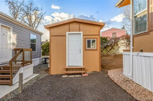 1801 W 92nd Avenue Denver, CO 80260