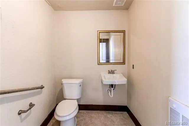 618 1st Avenue Deer Trail, CO 80105