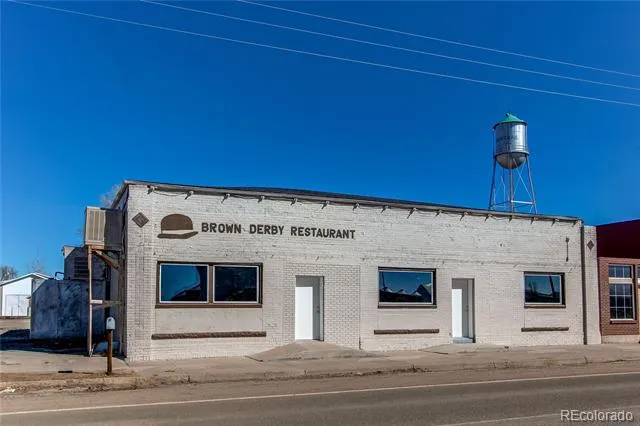 618 1st Avenue Deer Trail, CO 80105