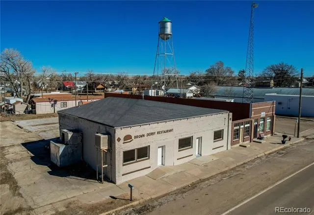 618 1st Avenue Deer Trail, CO 80105