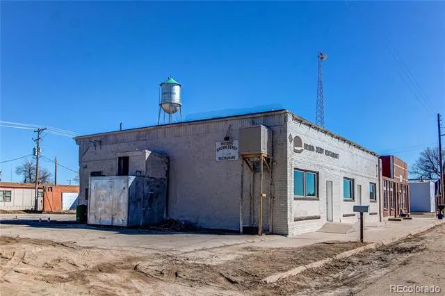 618 1st Avenue Deer Trail, CO 80105